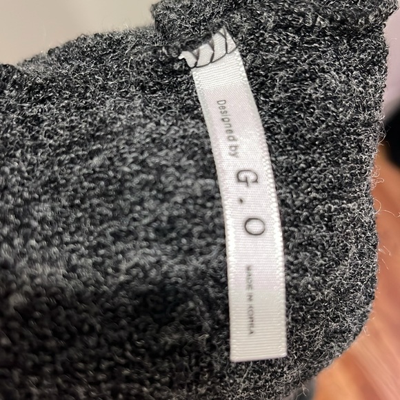 Grey Poncho Hooded Sweater - Picture 5 of 7